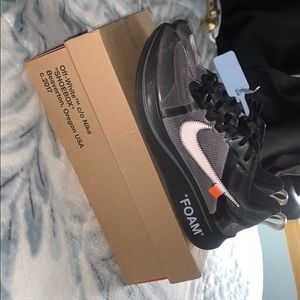 Nike zoom fly size 10